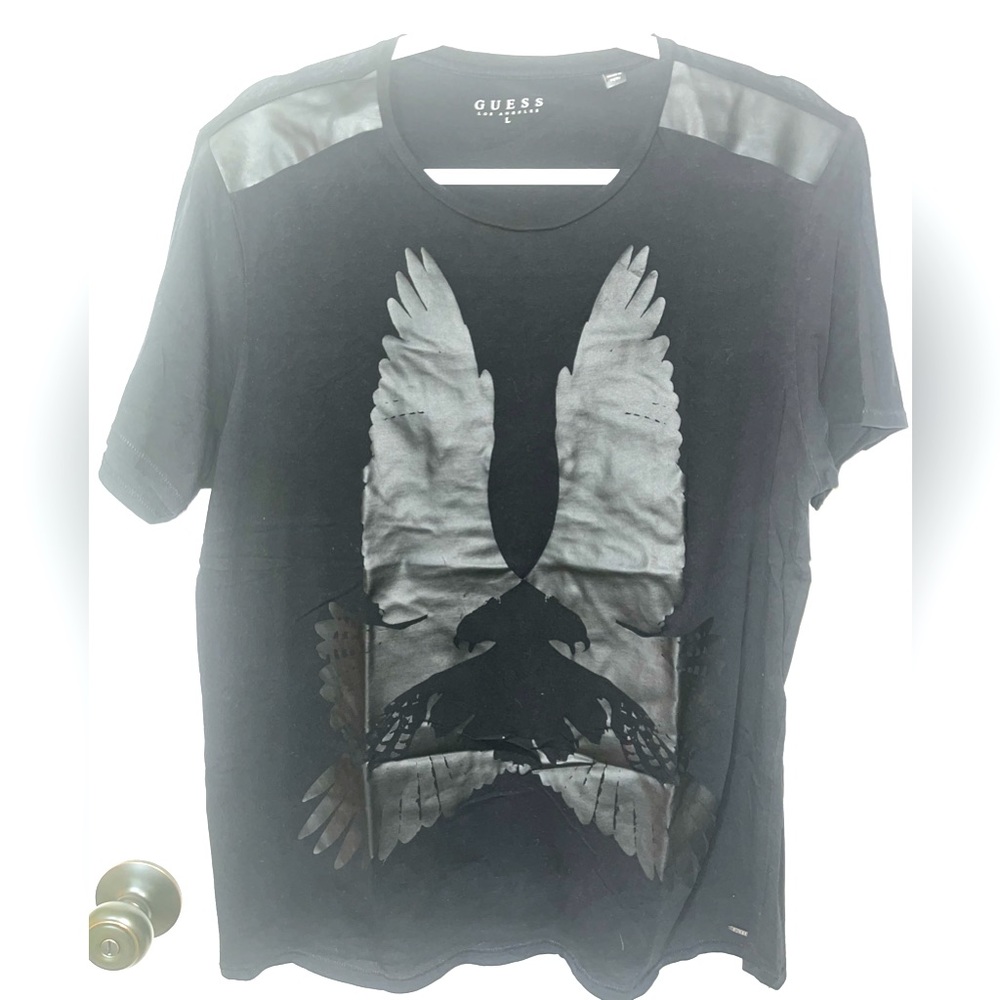 Guess Balk T -Shirt. Front Logo